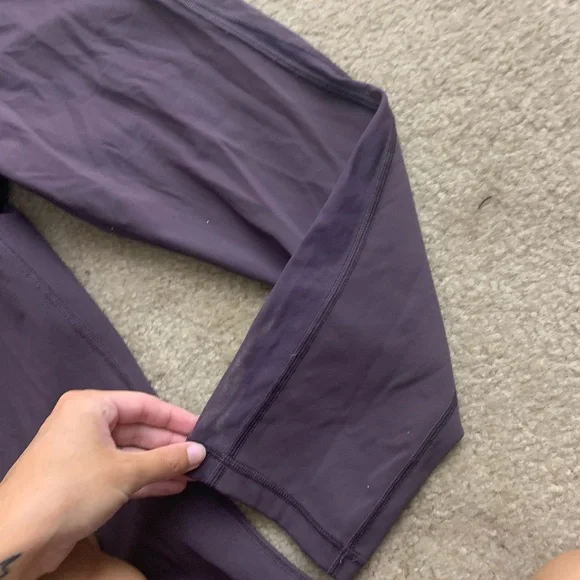 Lululemon train times crop purple vintage grape - Picture 3 of 8